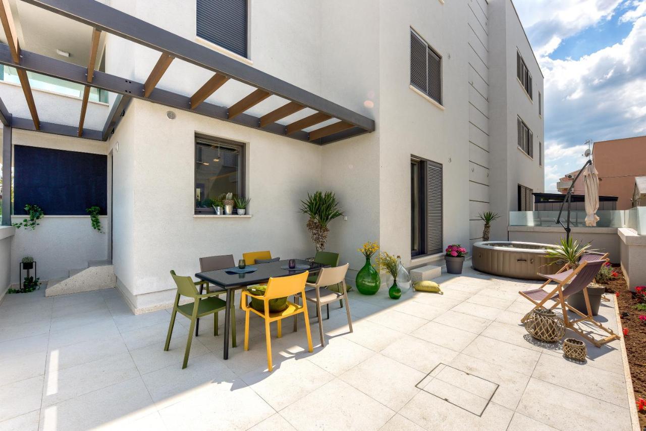 Lunula Residence Ζαντάρ Εξωτερικό φωτογραφία