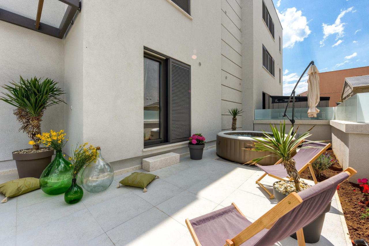 Lunula Residence Ζαντάρ Εξωτερικό φωτογραφία