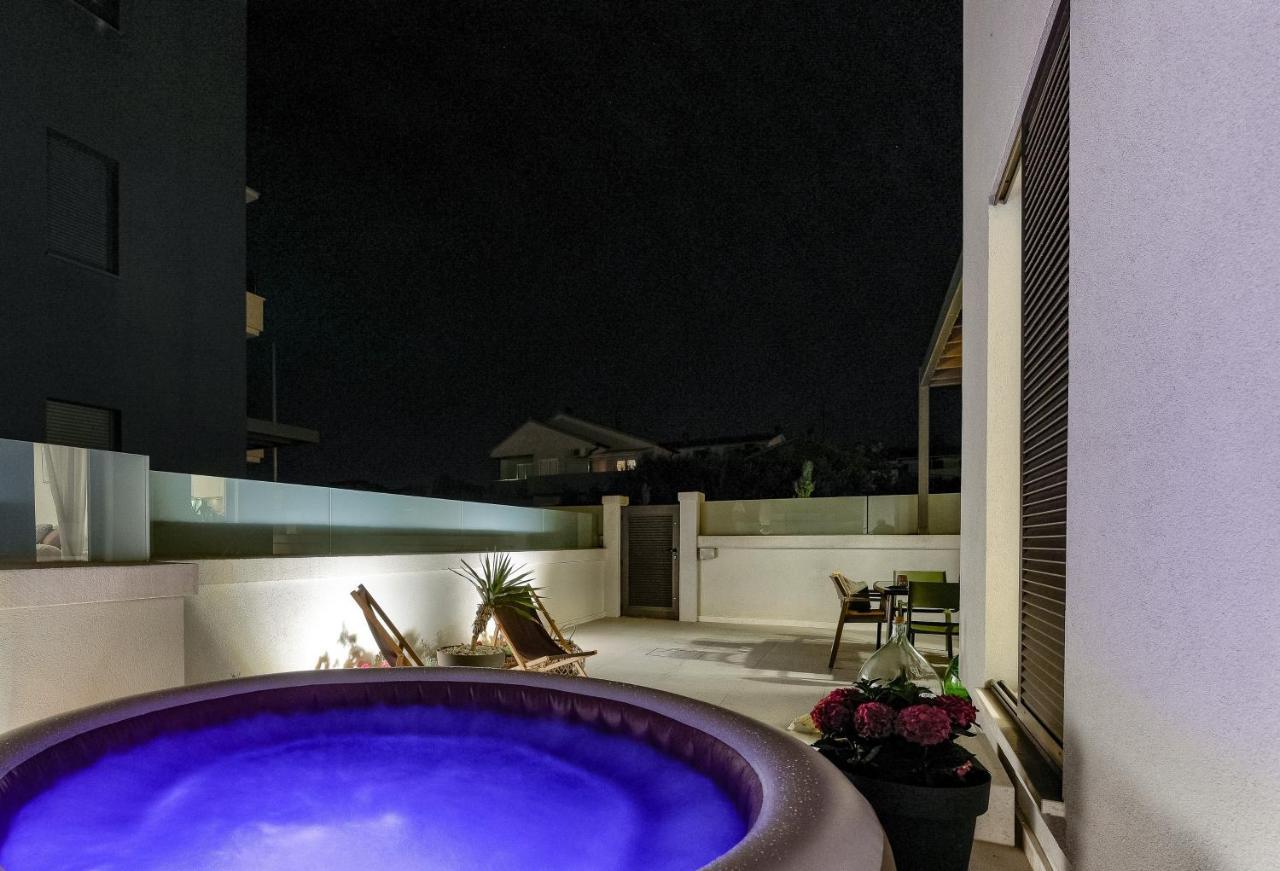 Lunula Residence Ζαντάρ Εξωτερικό φωτογραφία
